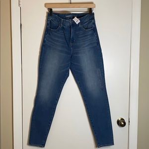 American Eagle Jeans - Curvy NWT
